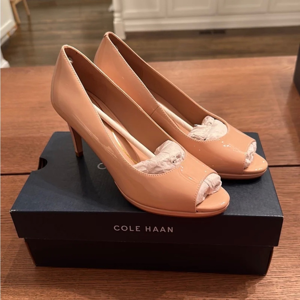 Cole Haan Drado platform pump